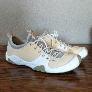 Merrell sneaker shoes